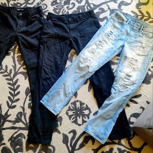 Lot of 3 men's/ teens pants and jeans